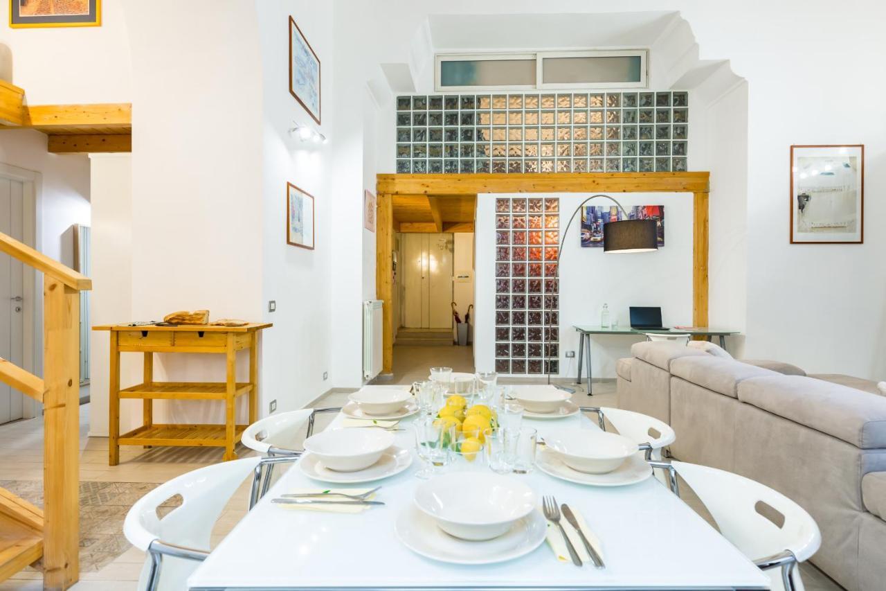 Ma Maison - Family Apartment At The Historical Center Νάπολη Εξωτερικό φωτογραφία